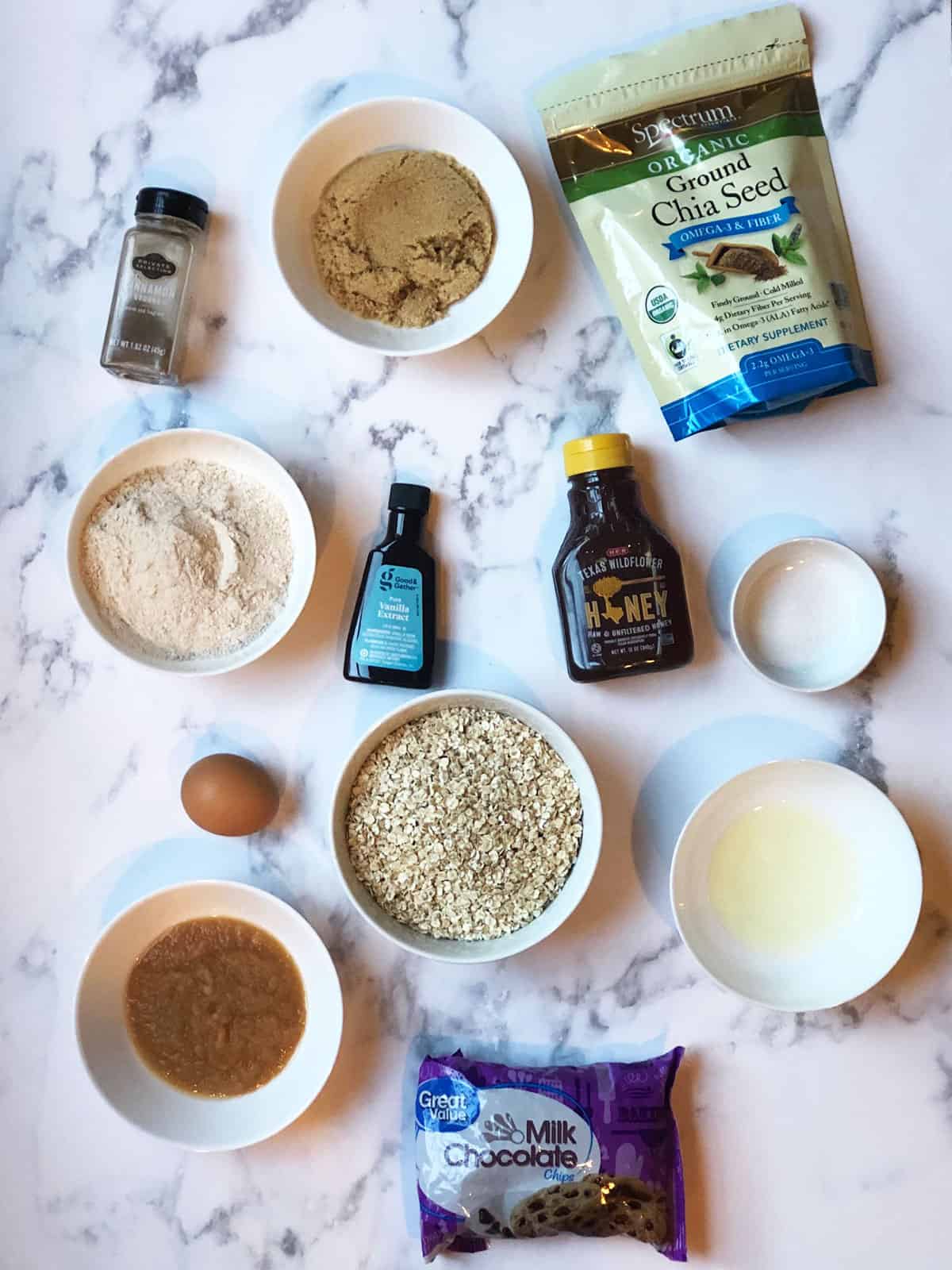ingredients needed to make oatmeal chocolate chip breakfast bars